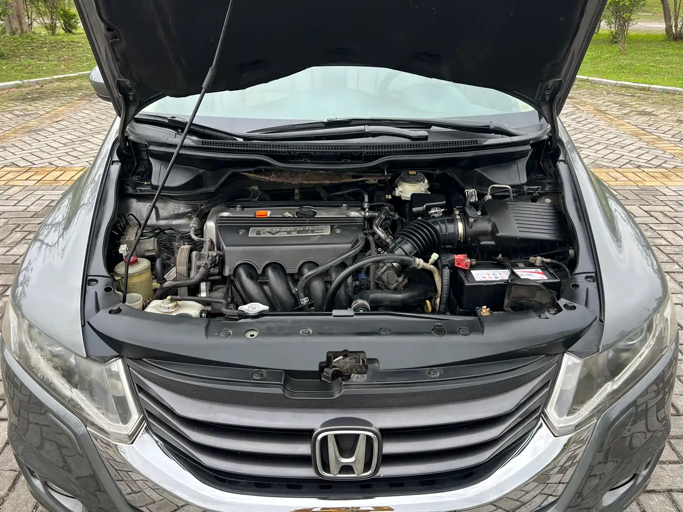 Photo 19 - Honda Odyssey