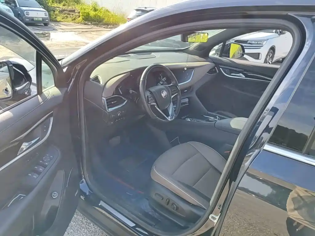 Buick Enclave 2023 2022 652T 4WD Exclusive Flagship 7-Seater