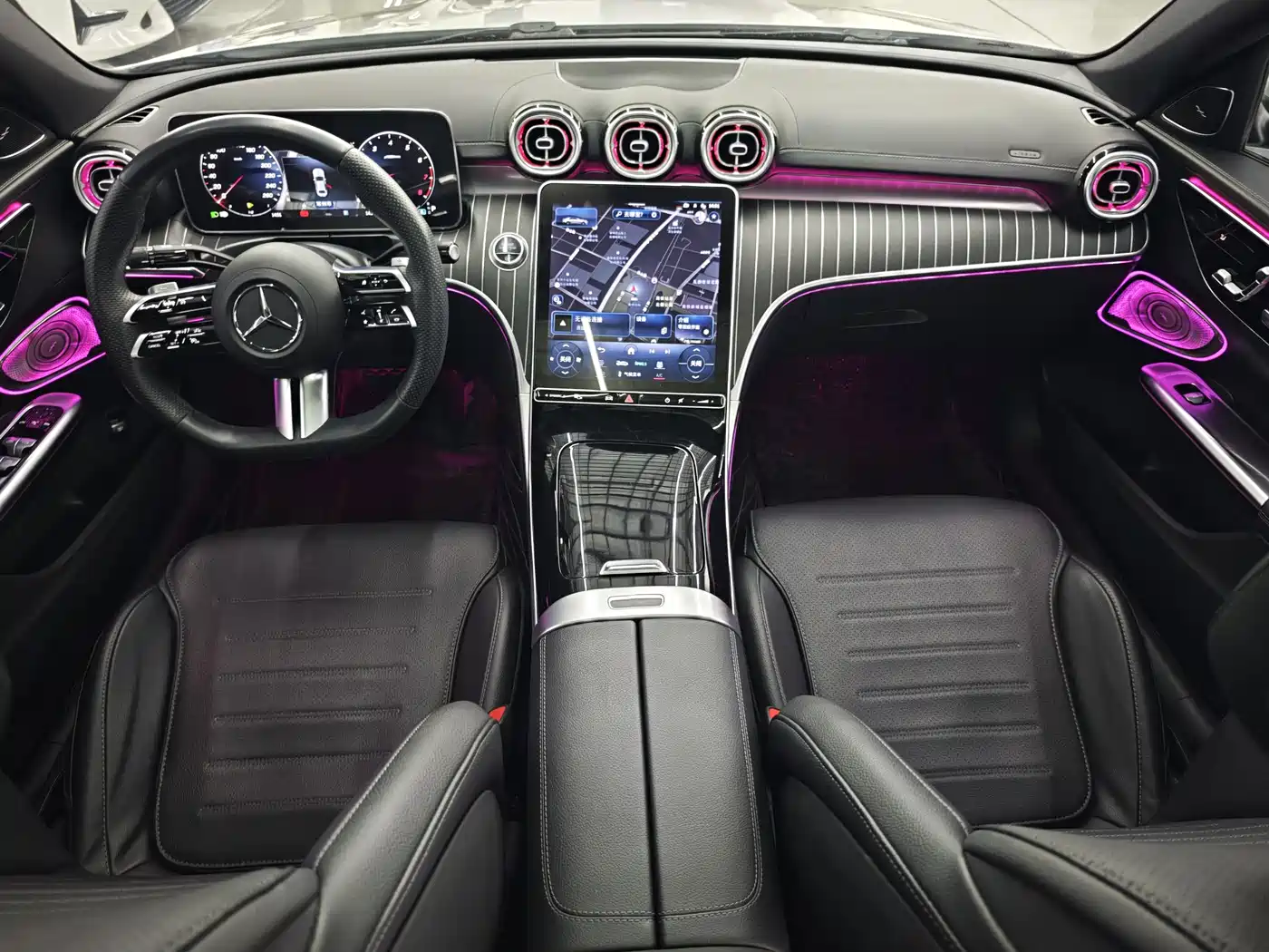 Mercedes-Benz C-Class 2024 C 260 L Night Edition Sport фото 8