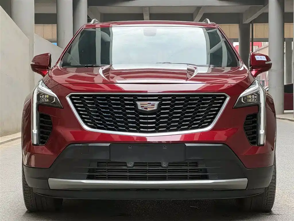 Cadillac XT4 2018 28T FWD Leading Edition фото 2