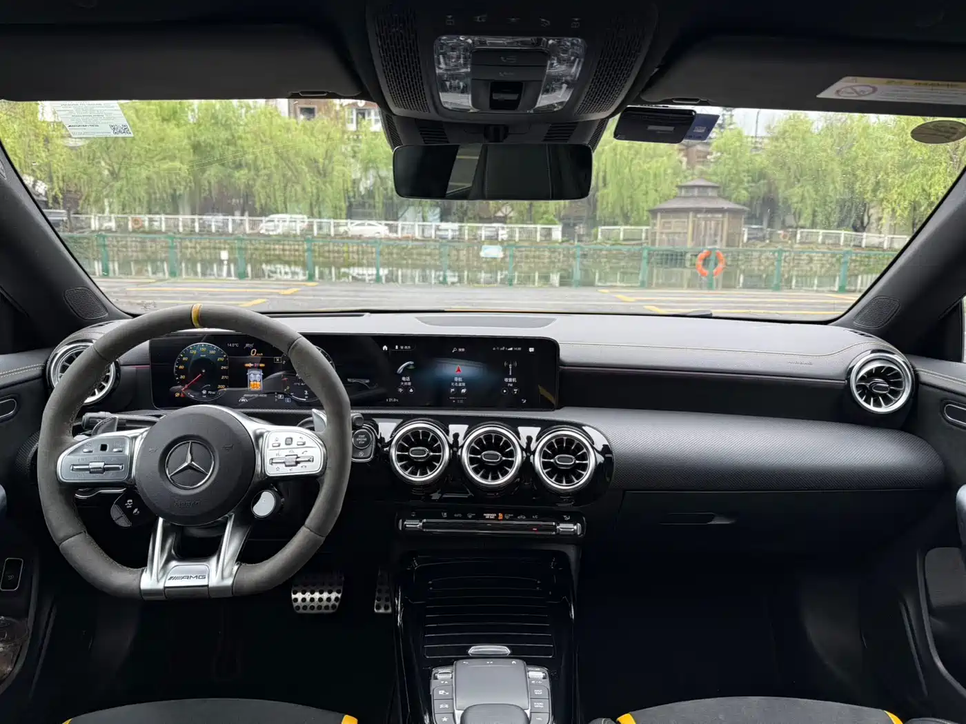 MERCEDES-BENZ CLA AMG