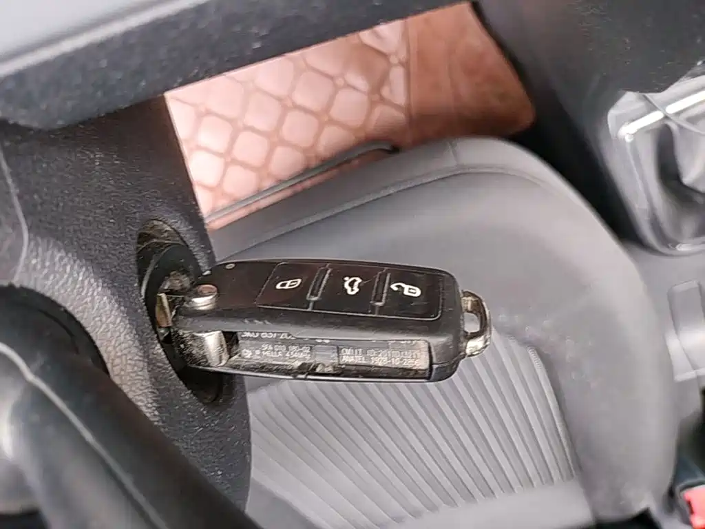Photo 9 - Volkswagen Jetta