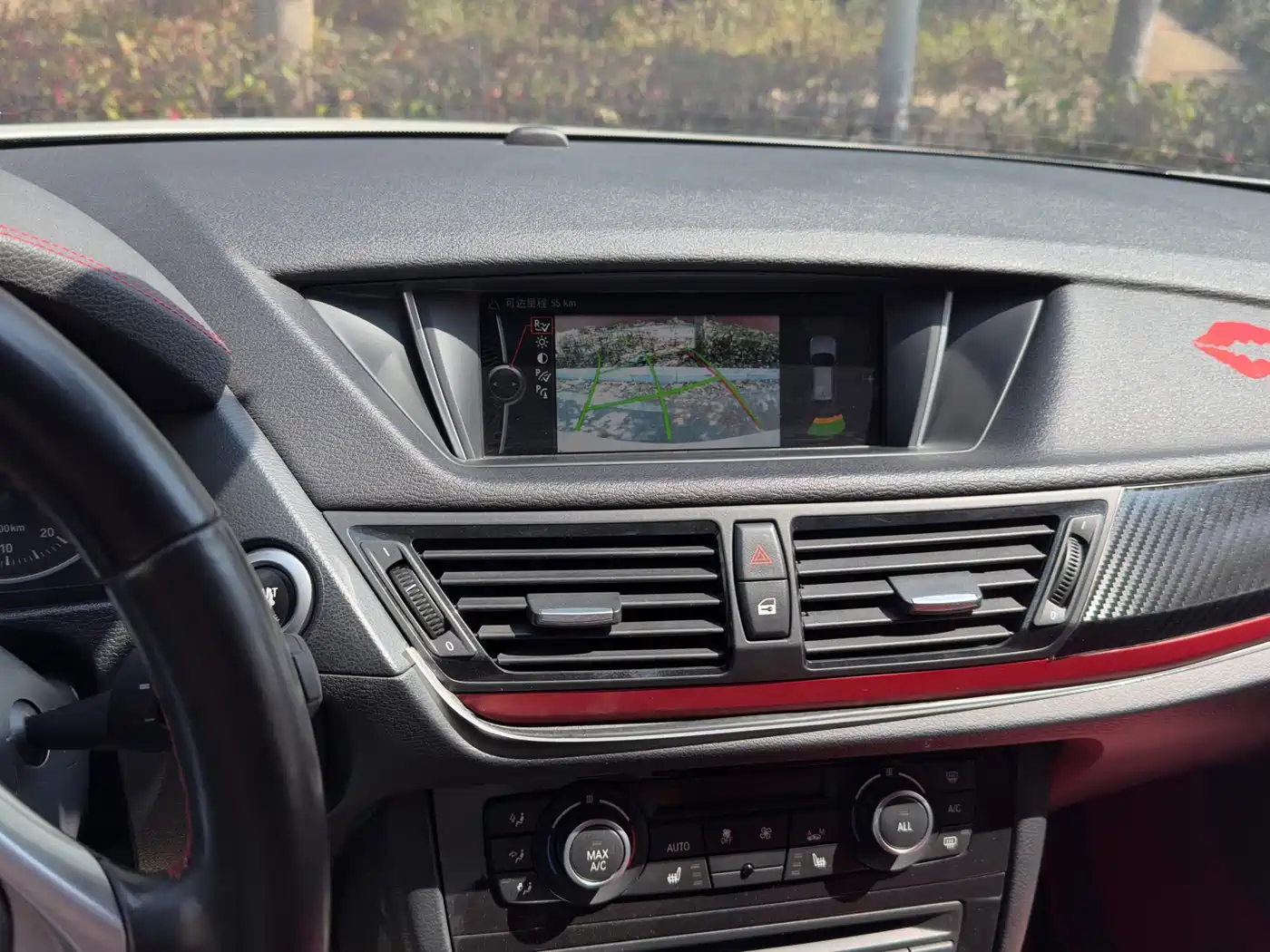BMW X1 2014 Model xDrive20i Sport Design Package фото 13