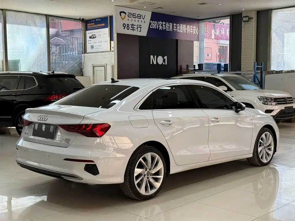 Audi A3 2022 A3L Limousine 35 TFSI Luxury Elegance фото 4