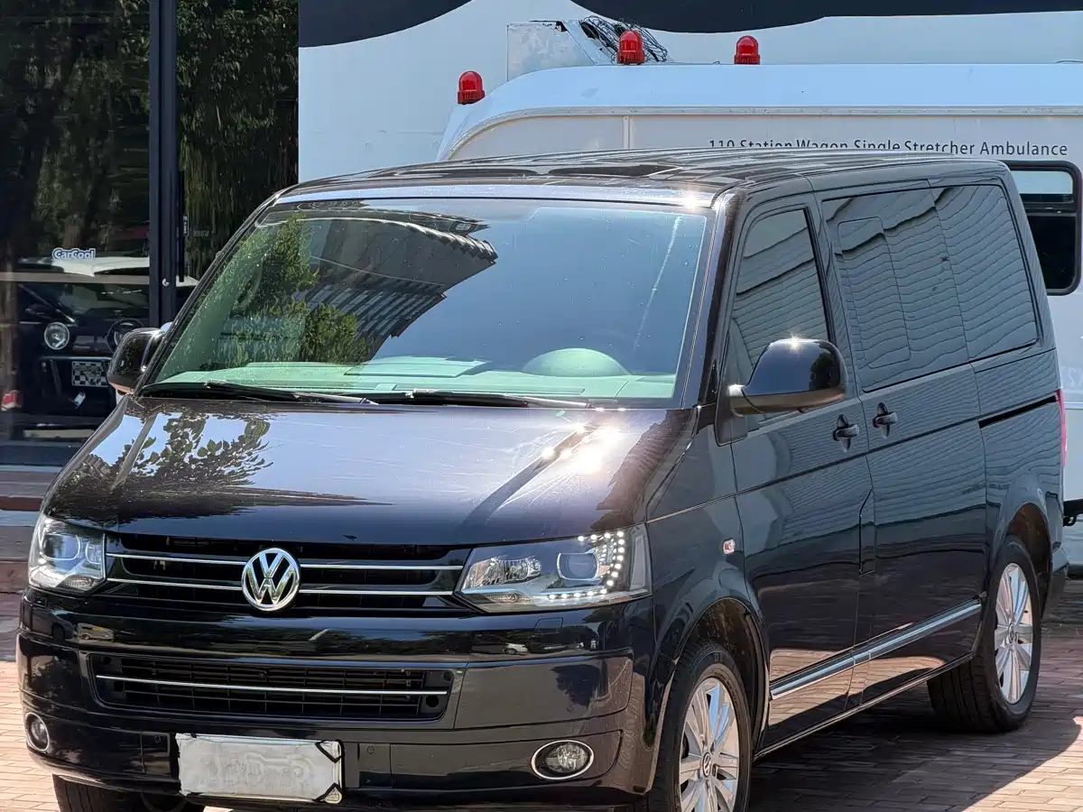 Volkswagen Multivan 2012 2.0TSI 4WD Premium