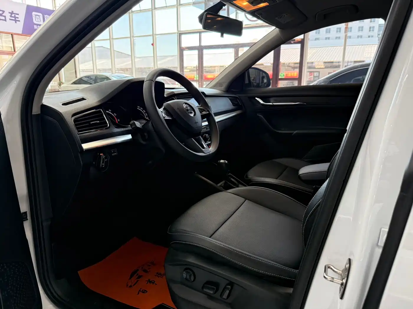 Škoda Kamiq 2023 1.5L Auto Comfort Edition фото 4