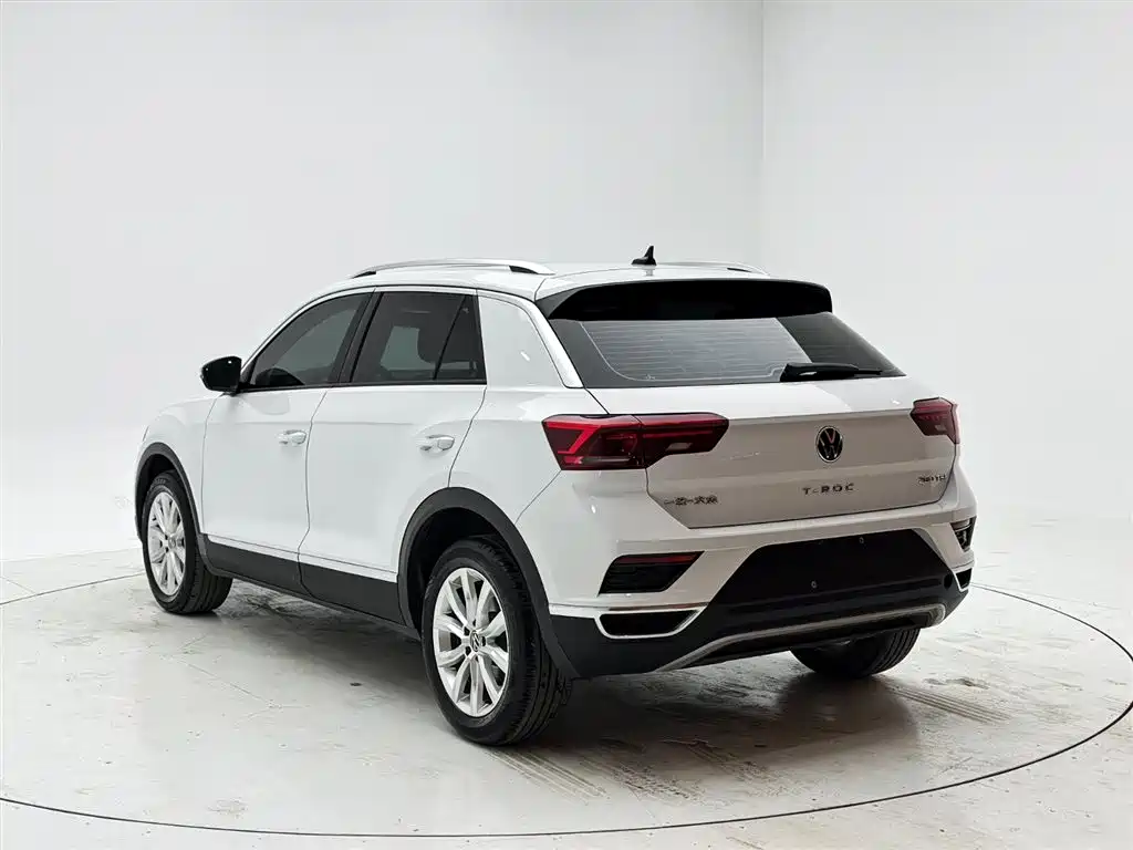 Volkswagen T-ROC 2022 280TSI DSG 2WD Elite PLUS фото 4