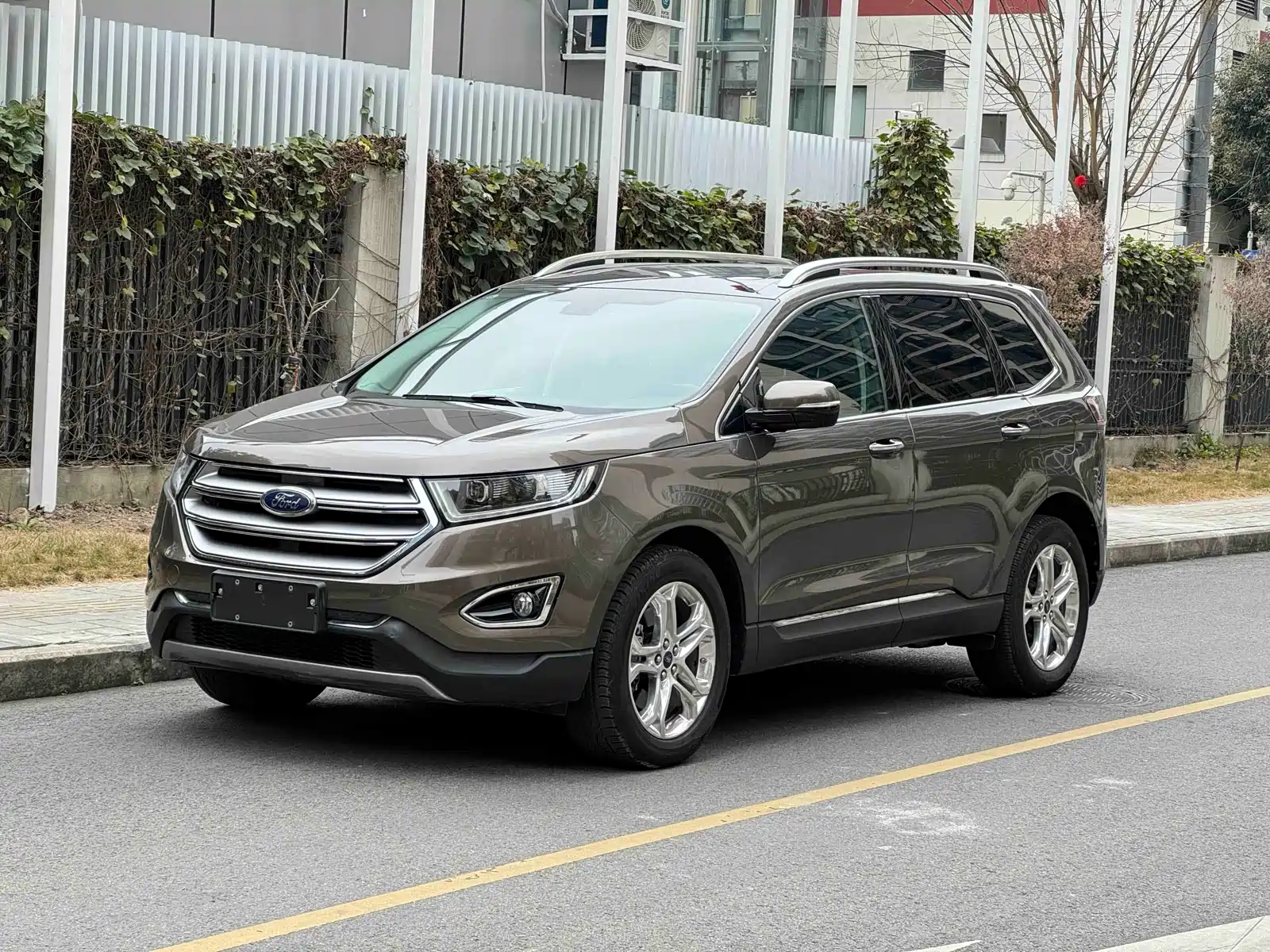 Фото 1 - Ford Edge