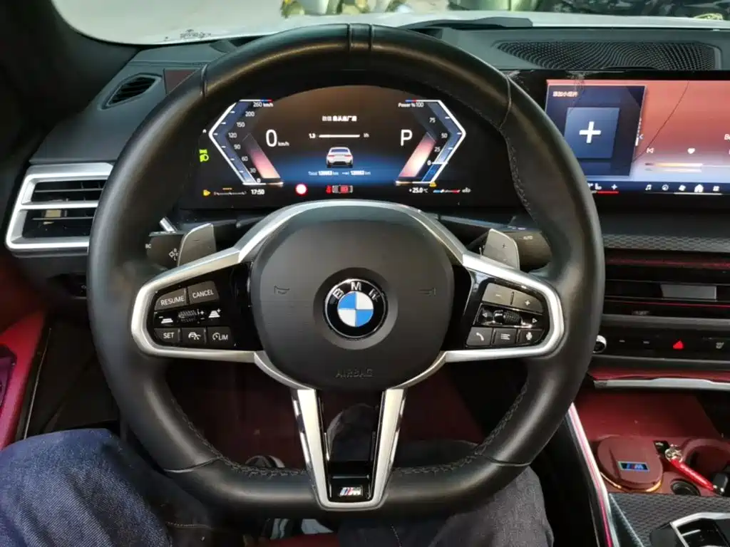 صورة 11 - BMW 3 Series
