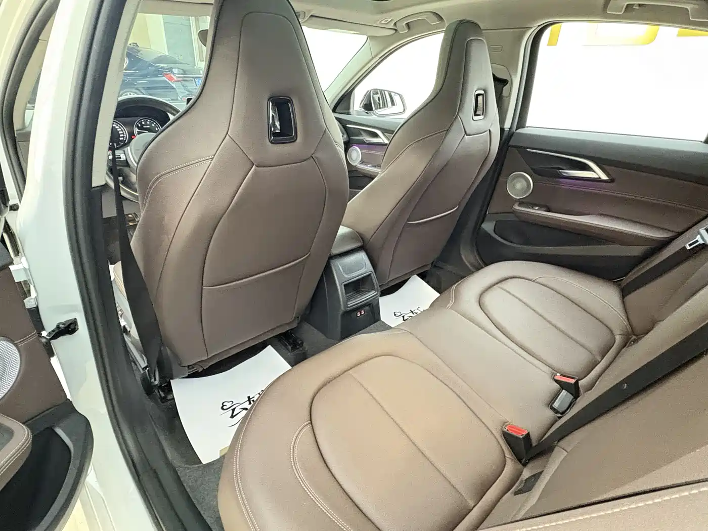 BMW 1 Series 2022 125i M Sport Shadow Edition фото 11
