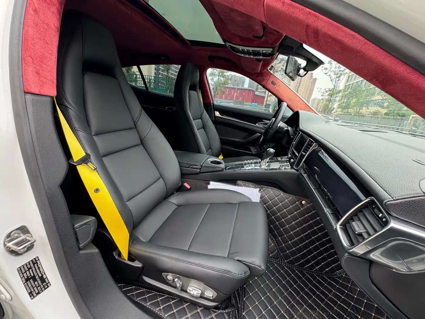 Porsche Panamera 2013 Panamera Platinum Edition 3.6L фото 11