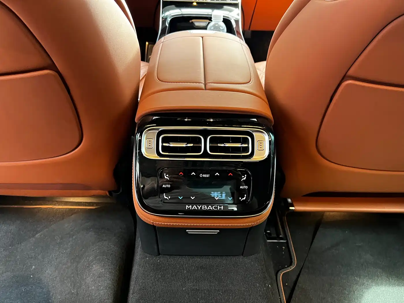 Mercedes-Benz Maybach S-Class 2024 S 480 4MATIC фото 17