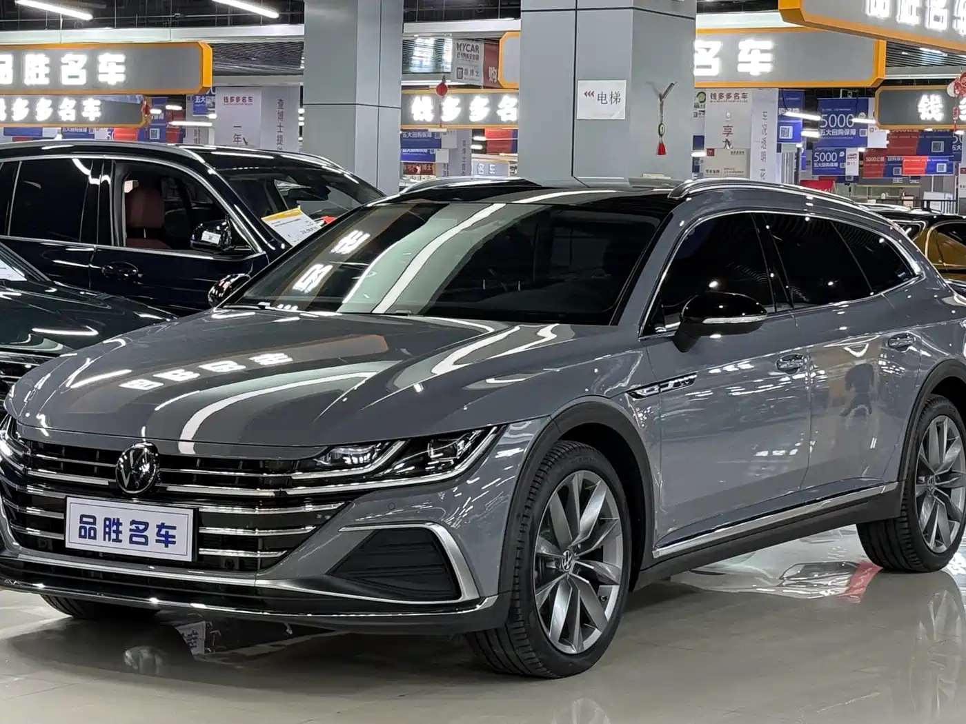 Volkswagen FAW-Volkswagen CC 2024 Shooting Brake 330TSI Hunter's Eye Public Sharing Edition