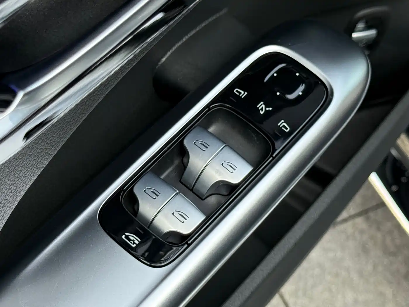 Mercedes-Benz C-Class 2023 C 260 L Sport фото 14
