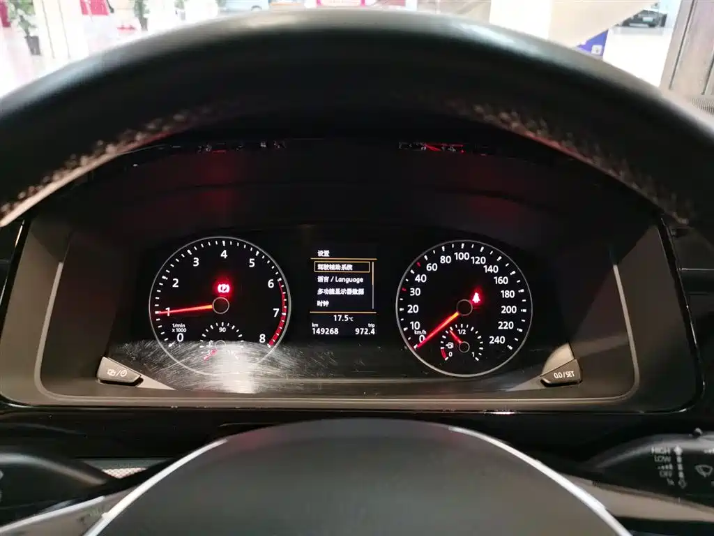 Volkswagen Multivan 2017 2.0TSI AWD Premium Edition 7-Seater фото 6