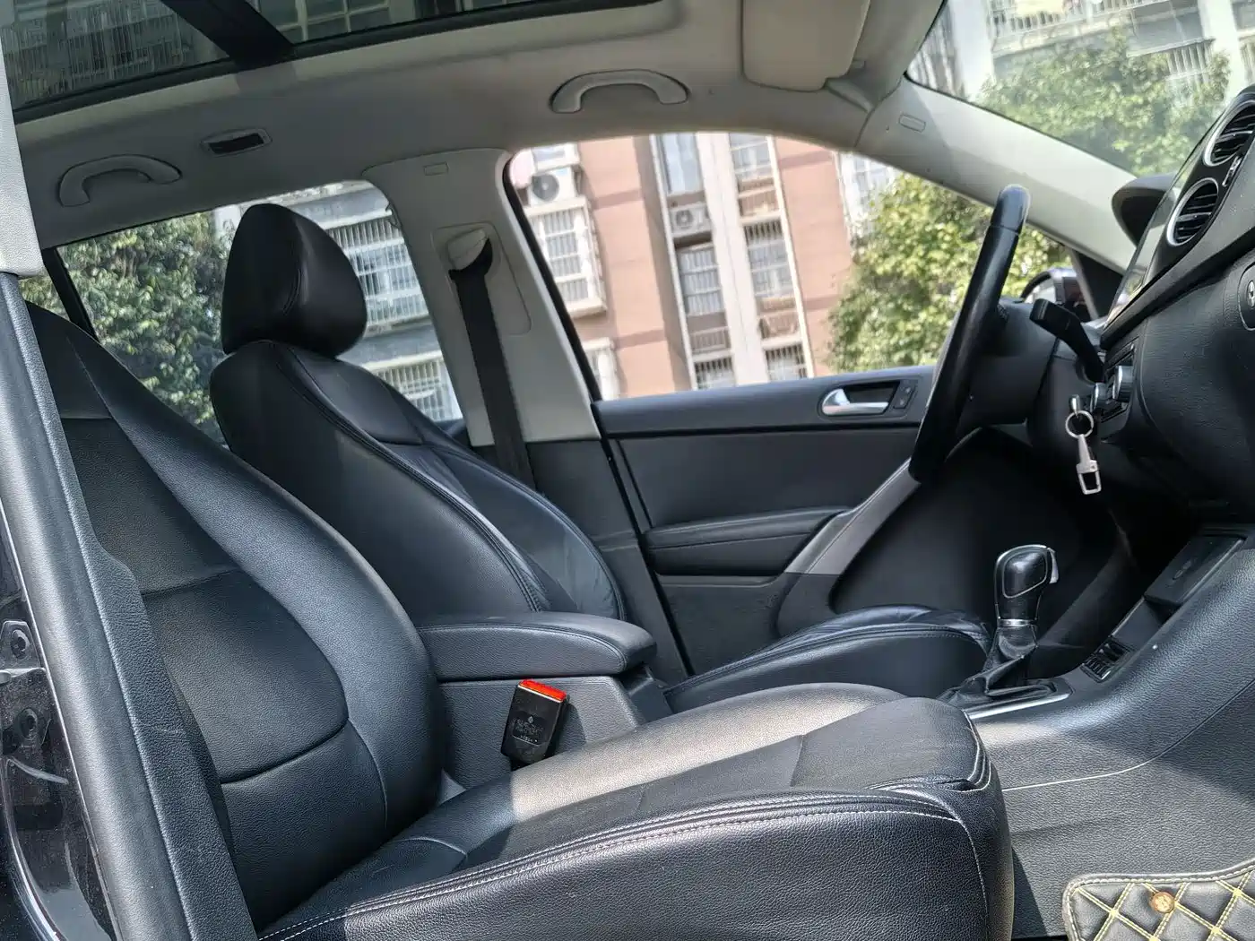 Volkswagen Tiguan 2012 1.8TSI Automatic 4WD Elite Edition фото 9