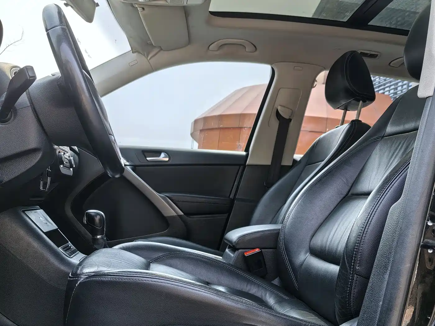 Volkswagen Tiguan 2012 1.8TSI Automatic 4WD Elite Edition фото 8