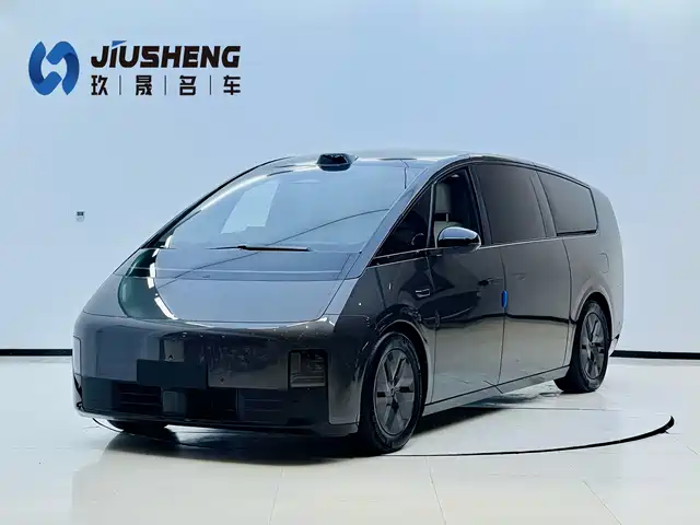 Li Auto MEGA 2024 Ultra