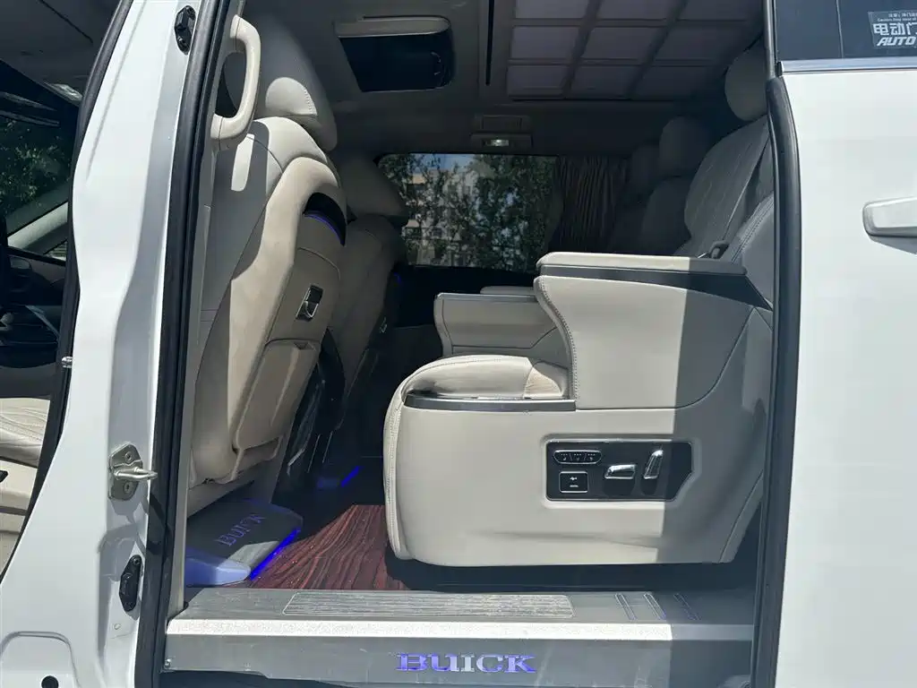 Buick GL8 2023 Model Land Business Class Comfort фото 10