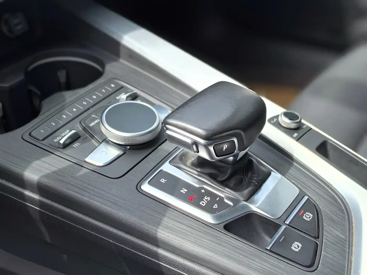 Audi A4L 2019 40 TFSI Fashion (China V) фото 19