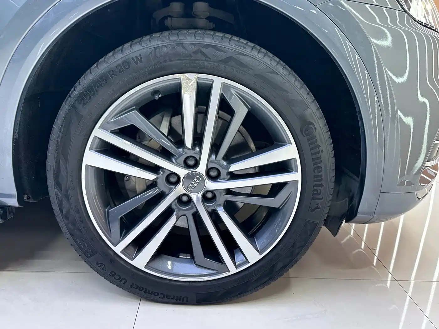 Audi Q5L 2020 Facelift 40 TFSI Honor Fashion фото 10