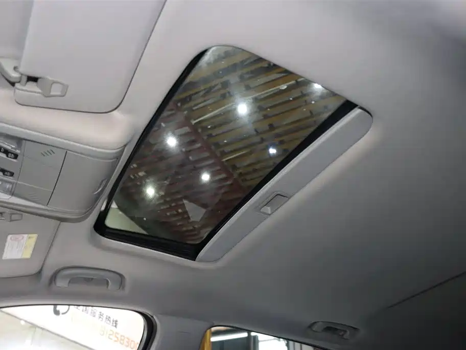 Chevrolet Equinox 2019 535T Auto Frontier Edition China V фото 15
