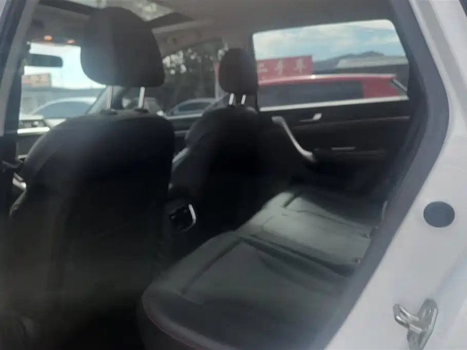 Haval M6 2018 1.5T DCT 2WD Elite фото 11