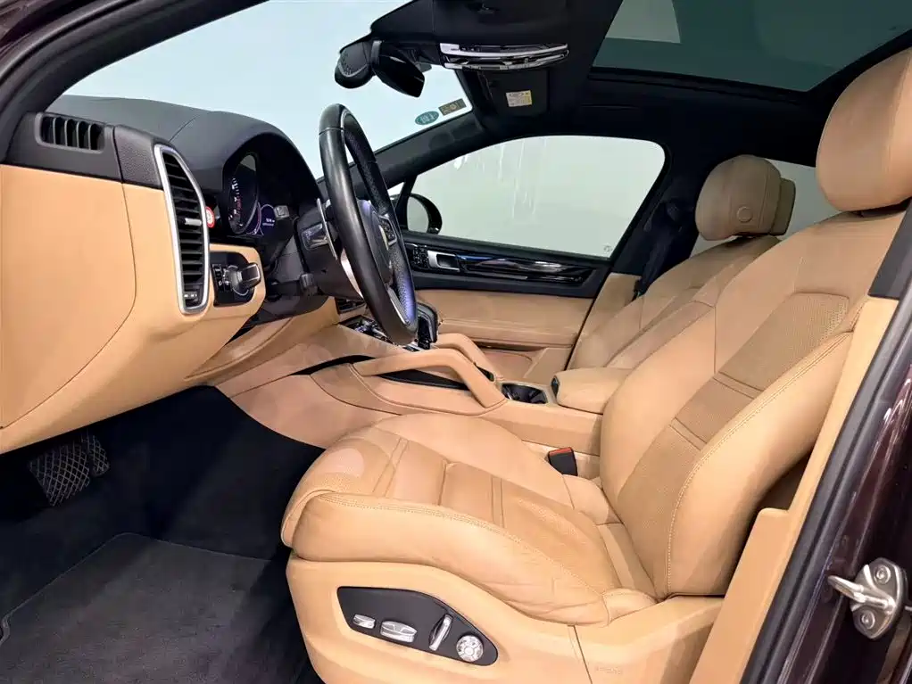 Porsche Cayenne 2019 Cayenne 3.0T фото 8