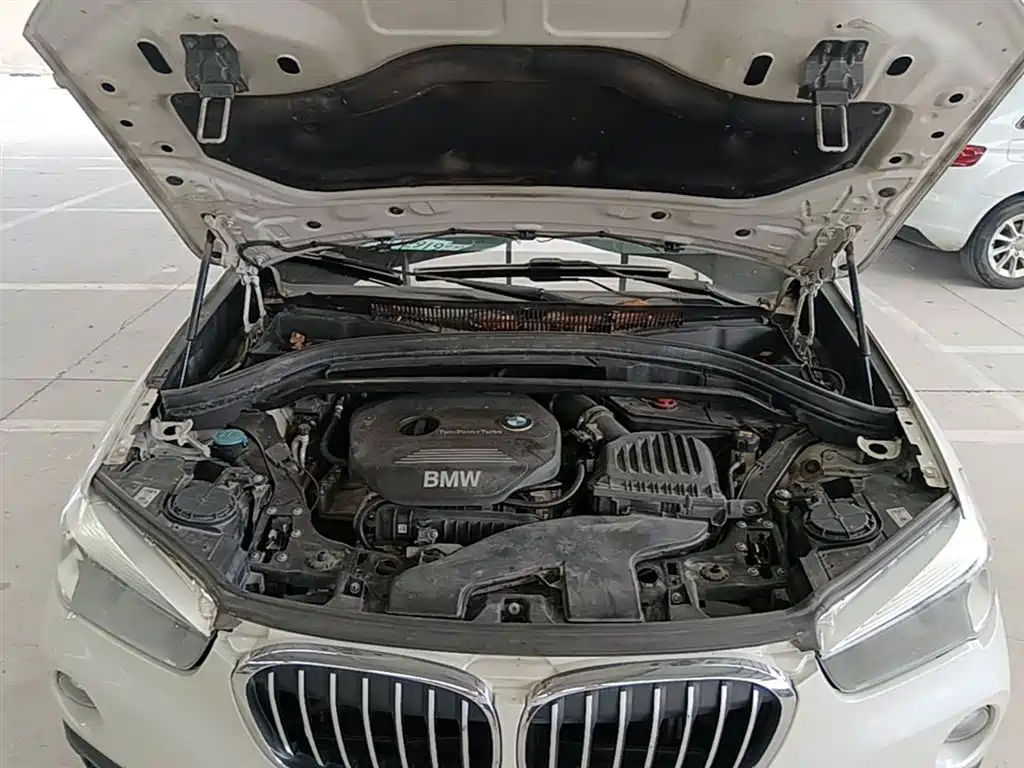 BMW X1 2016 sDrive18Li Fashion Model фото 20