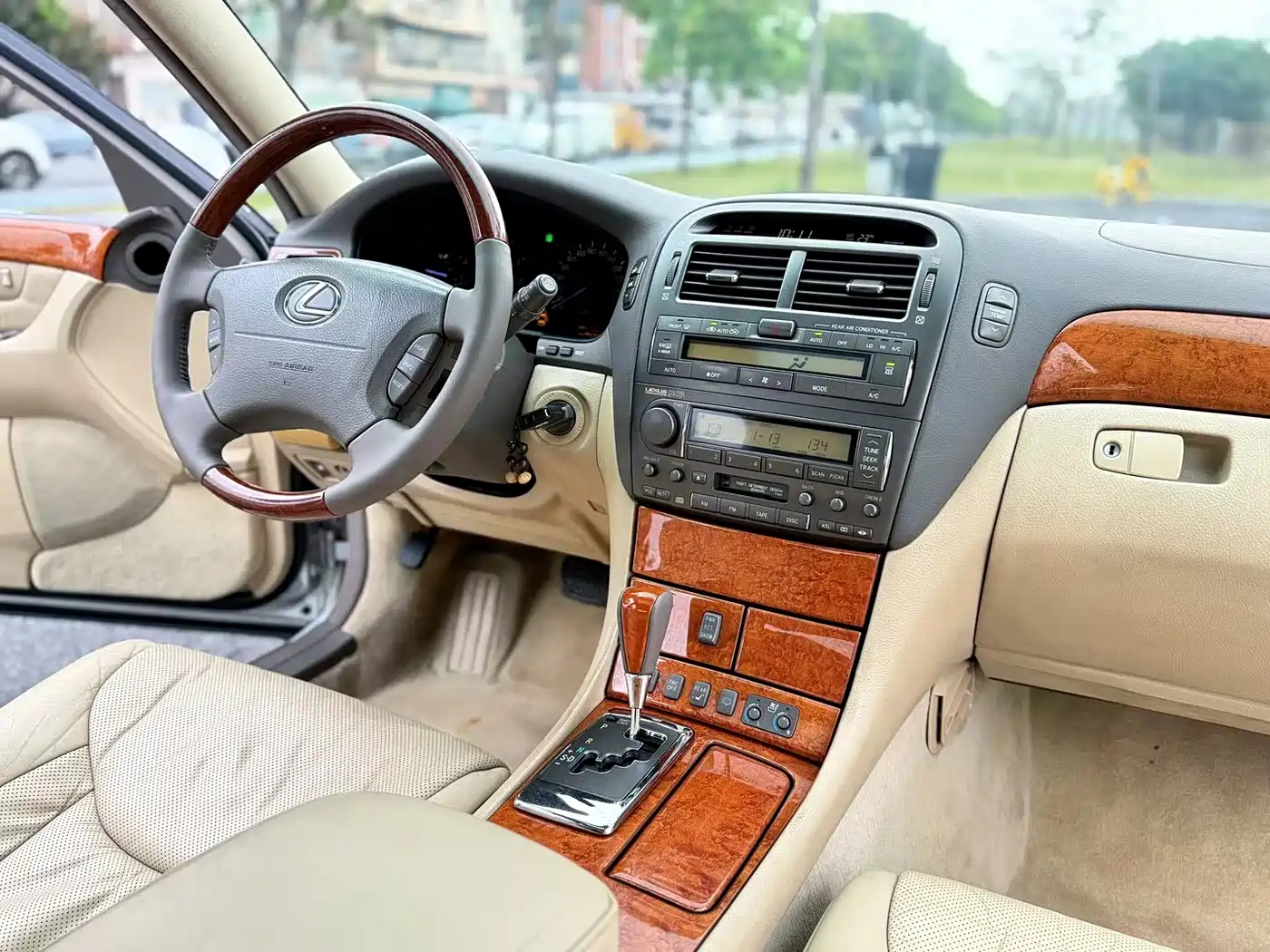 Lexus LS 2004 430 фото 6