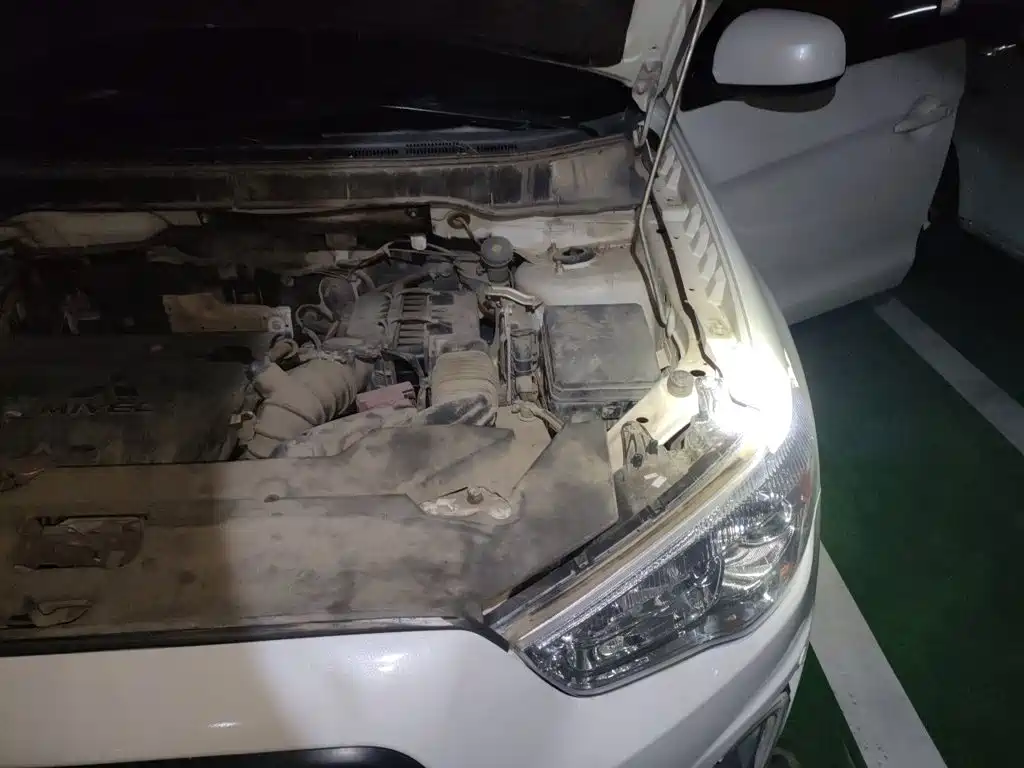 Mitsubishi ASX 2015 2013 2.0L Manual 2WD Comfort