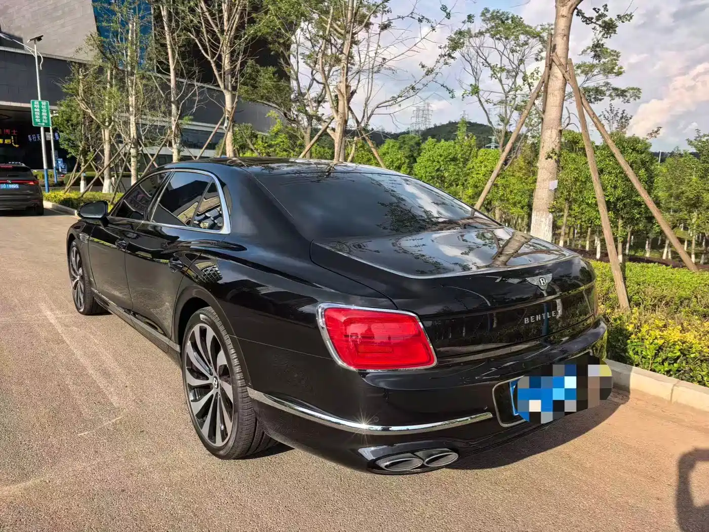 Bentley Flying Spur 2024 2024 4.0T V8 Elegance Edition