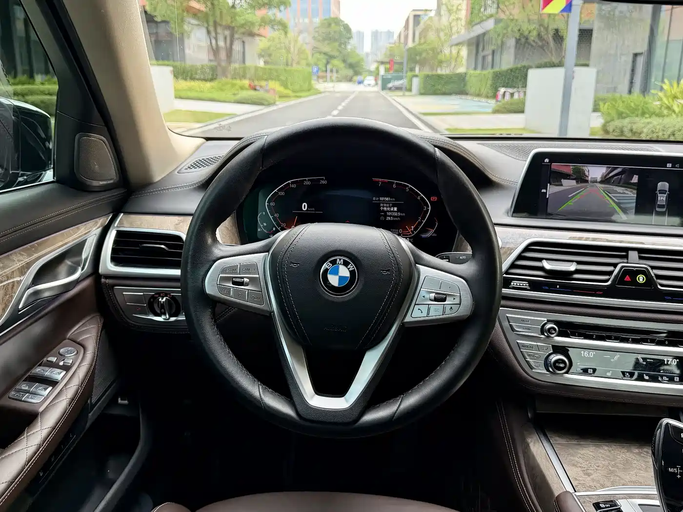 BMW 7 Series 2021 Model 740Li Leading Luxury Package фото 25