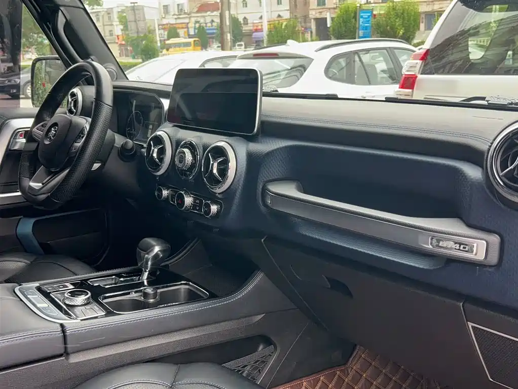 BAIC ORV Beijing Offroad BJ40 2019 2.0T Auto AWD Urban Hunter Premium China V фото 10
