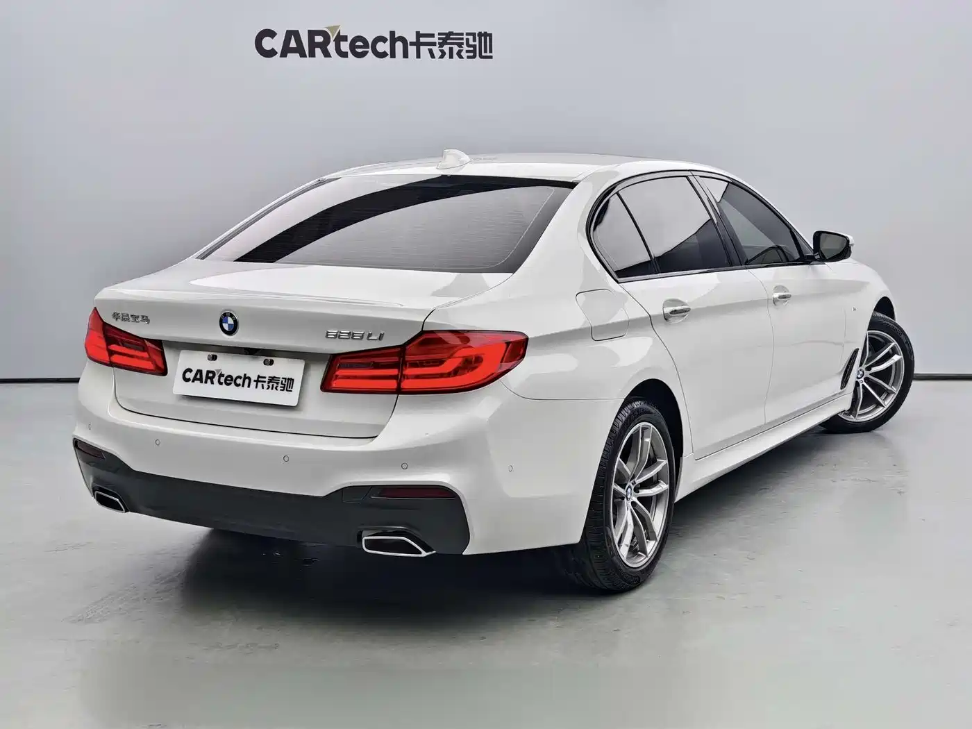 BMW 5 Series 2018 525Li M Sport Package фото 4
