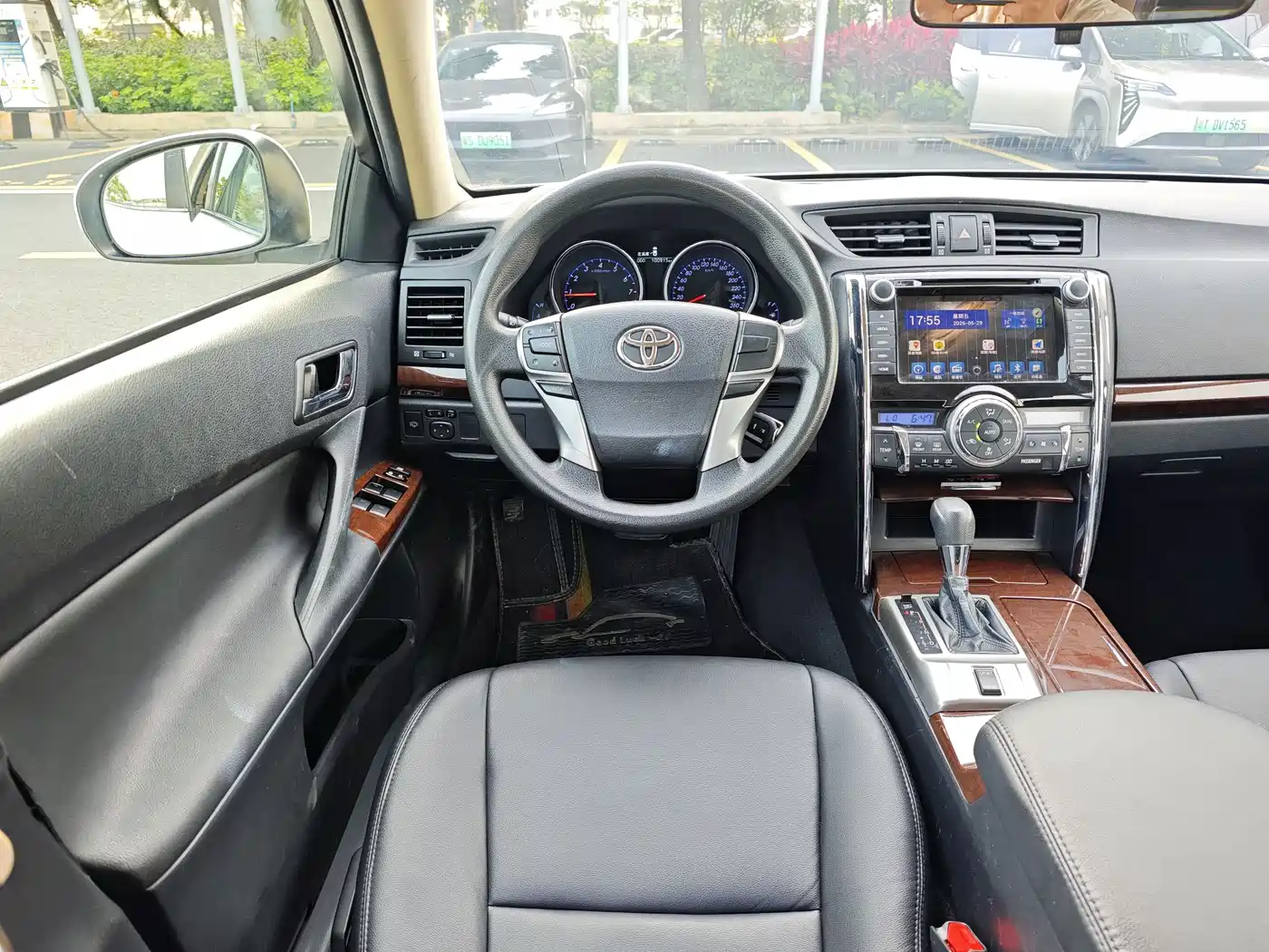 Toyota Reiz 2013 2.5S Elite Edition фото 15