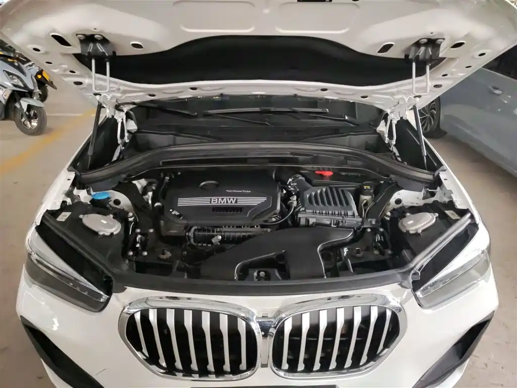 BMW X1 2021 sDrive20Li Fashion фото 20