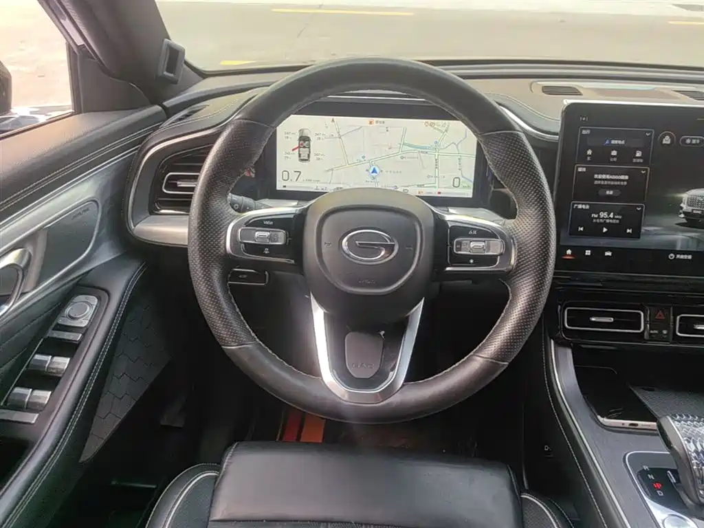 GAC Trumpchi Trumpchi GS8 2022 Pilot Series 2.0TGDI 2WD Premium Edition (7-Seater) фото 17