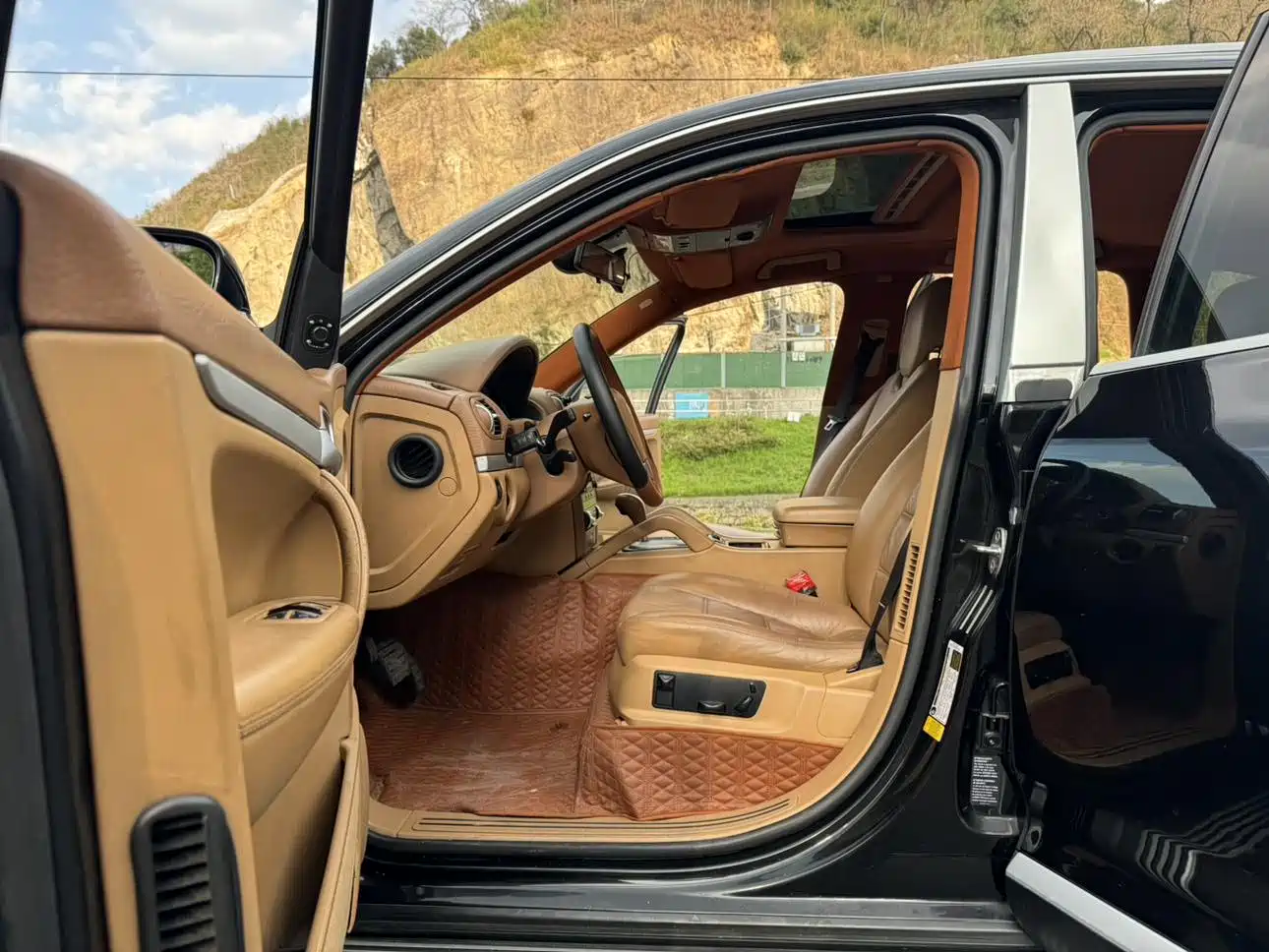 Porsche Cayenne 2006 2006 Cayenne 3.2L AT