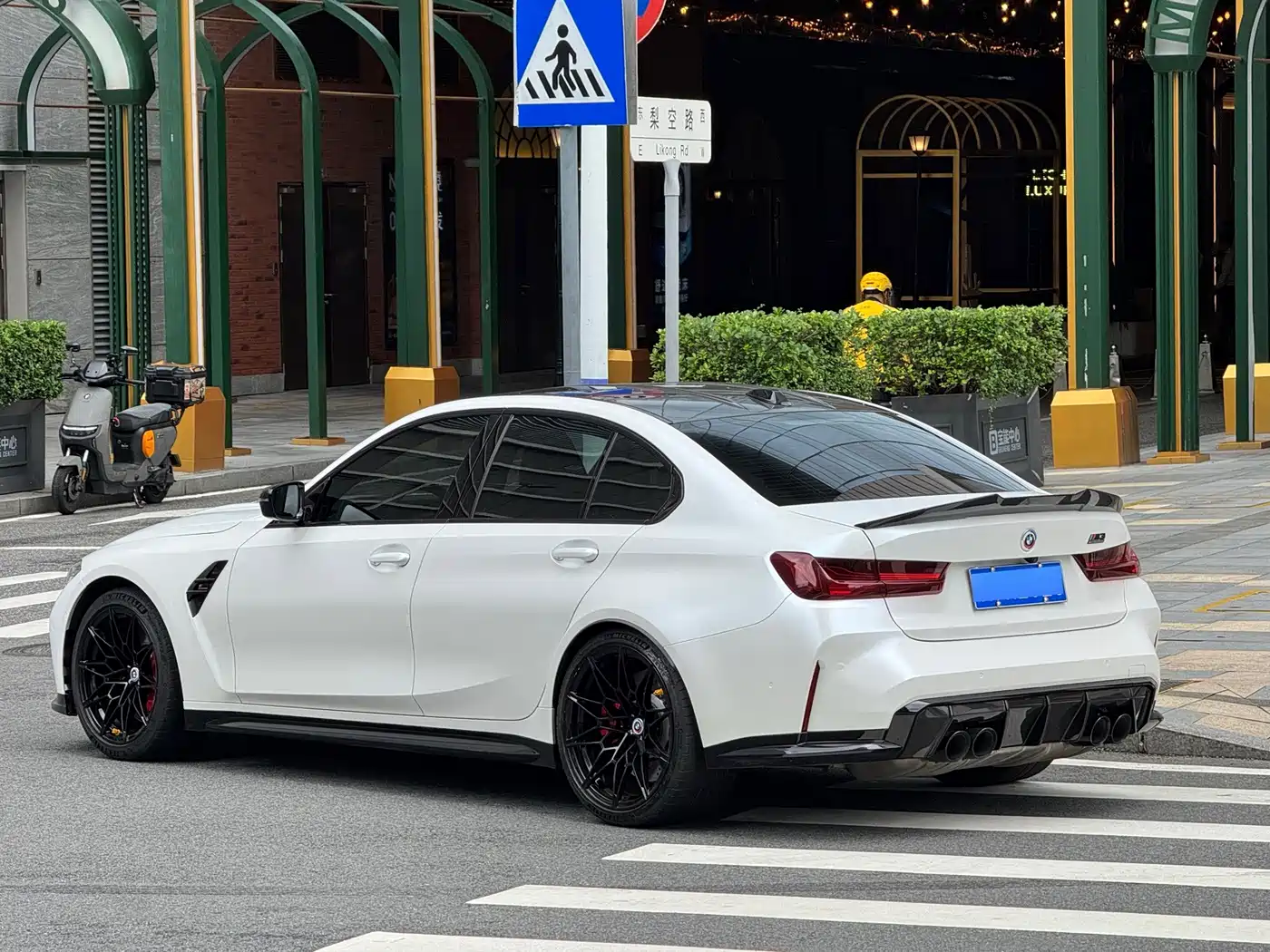 BMW M3 2022 2023 M3 Sedan M xDrive Thunder Edition