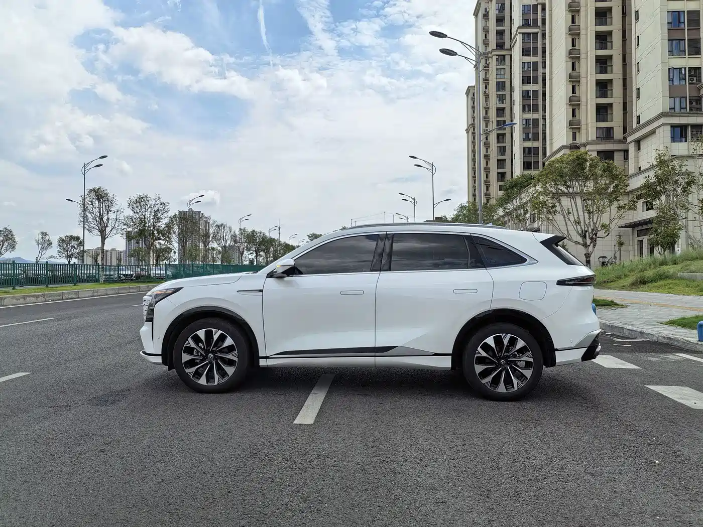 Фото 7 - Changan CS75 PLUS