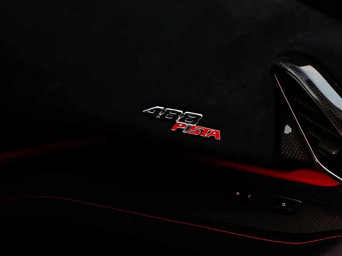 Ferrari 488 2020 2018 488 Pista