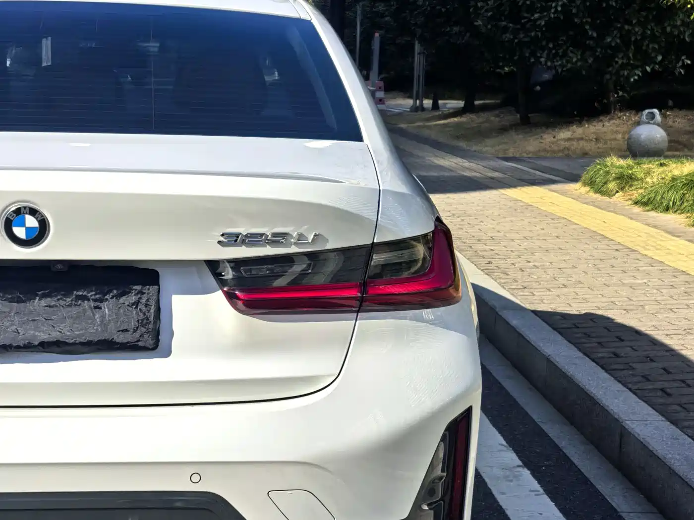 BMW 3 Series 2023 325Li M Sport Package фото 14