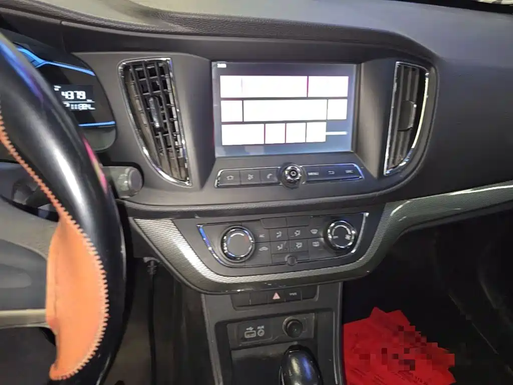 Roewe 360 2015 2015 1.5L Automatic Luxury