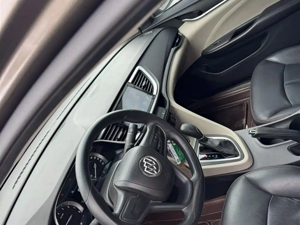Buick Excelle 2015 18T Dual-Clutch Elite фото 13