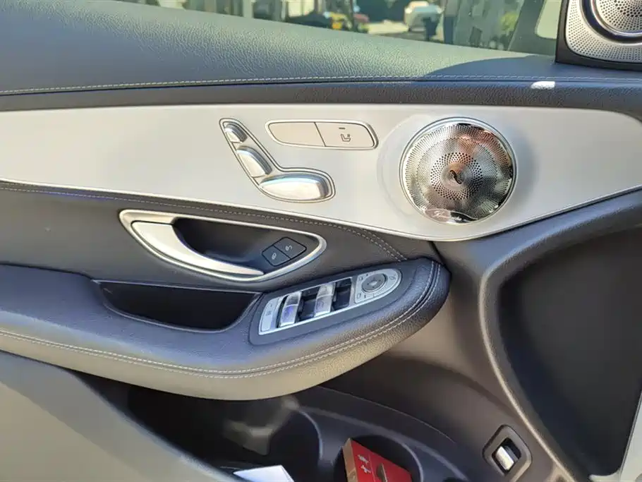 Mercedes-Benz GLC 2020 GLC 260 L 4MATIC Dynamic фото 7