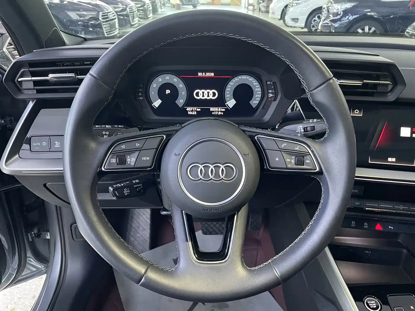 Audi A3 2023 Sportback 35 TFSI Ultimate Iridescent Edition фото 14