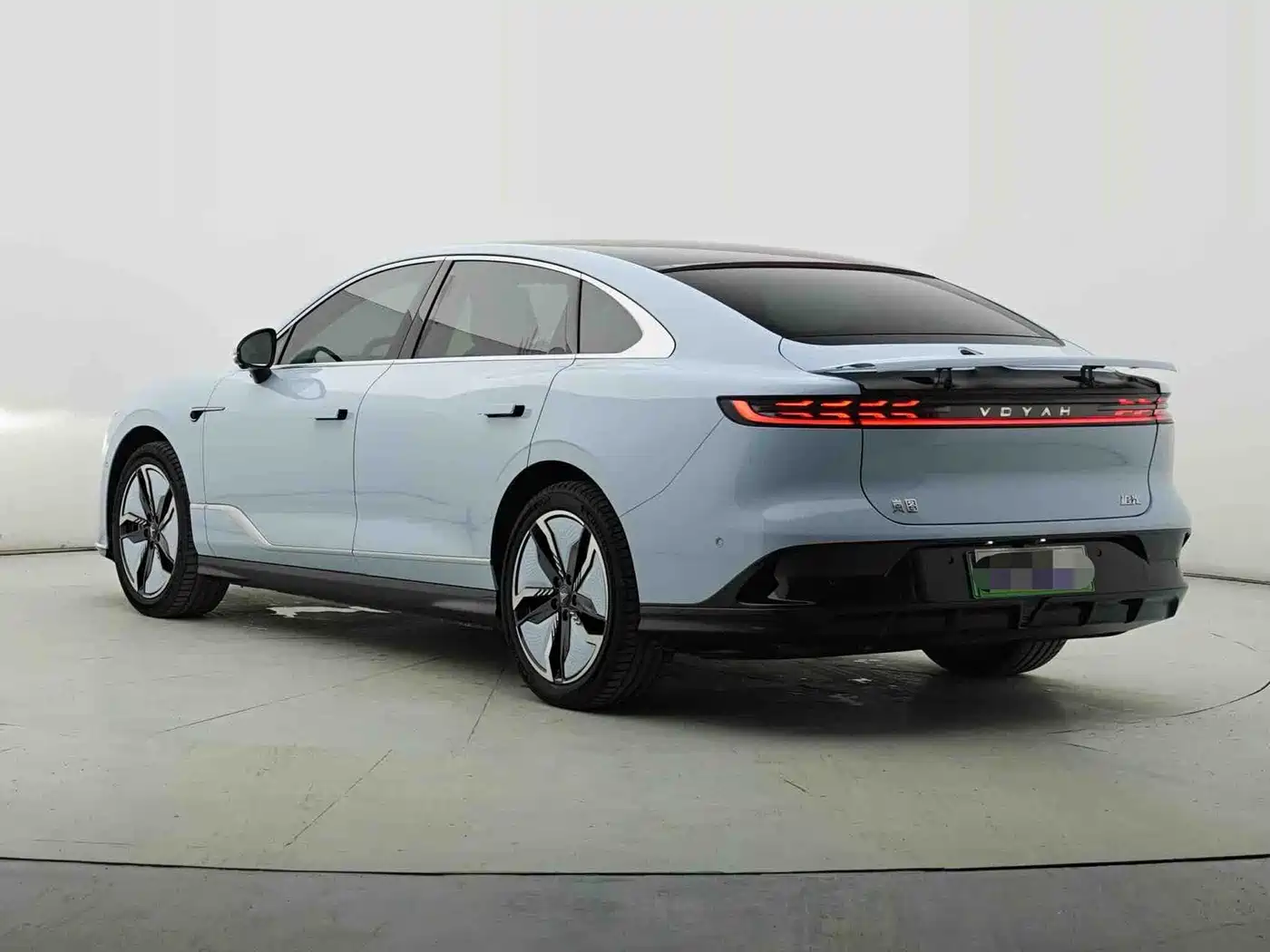 Voyah Auto VOYAH Zhuiguang 2023 4WD Flagship Edition фото 5