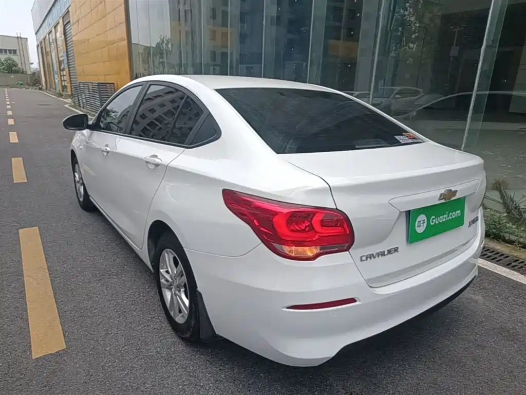 Chevrolet Cavalier 2016 1.5L Automatic Delight Edition фото 5