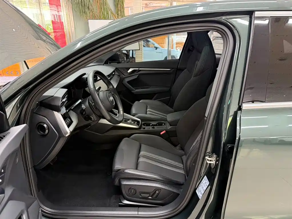 Audi A3 2023 A3L Limousine 35 TFSI Fashion Sport фото 16